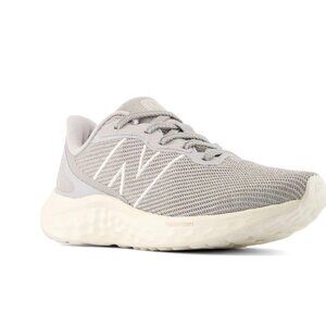 NEW- 10 W New Balance Women's Fresh Foam Arishi V4 Running Shoe Wide